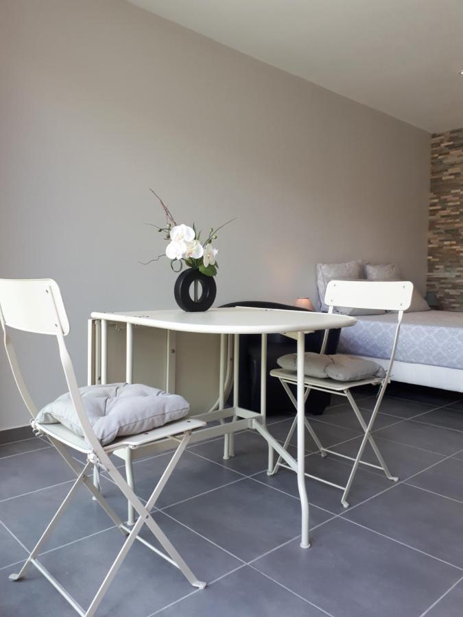 "Le Studio" Parking Prive Restauration Netflix Proche Des Grands Lacs Montmorency-Beaufort Bagian luar foto